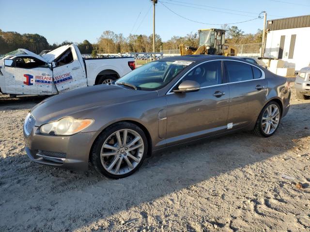 2011 JAGUAR XF PREMIUM VIN: SAJWA0GB1BLR81571