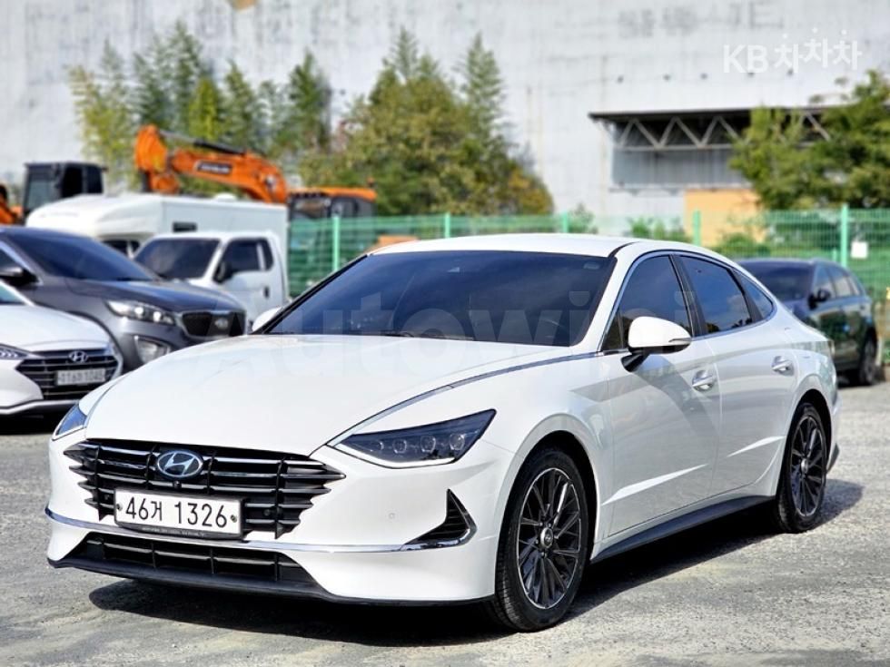 2020 HYUNDAI SONATA VIN: KMHL341DBLA045884