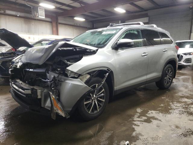 2019 TOYOTA HIGHLANDER VIN: 5TDJZRFH9KS712163