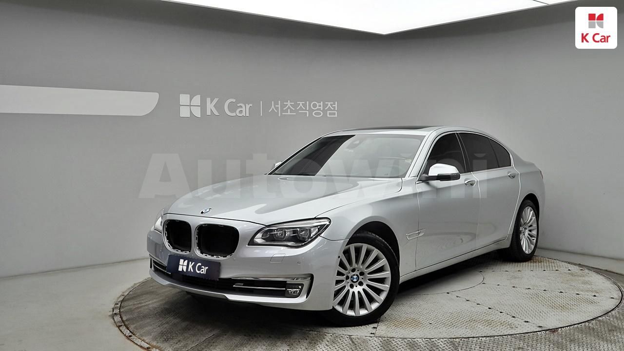 2013 BMW 7 SERIES VIN: WBAYB0106DD125642