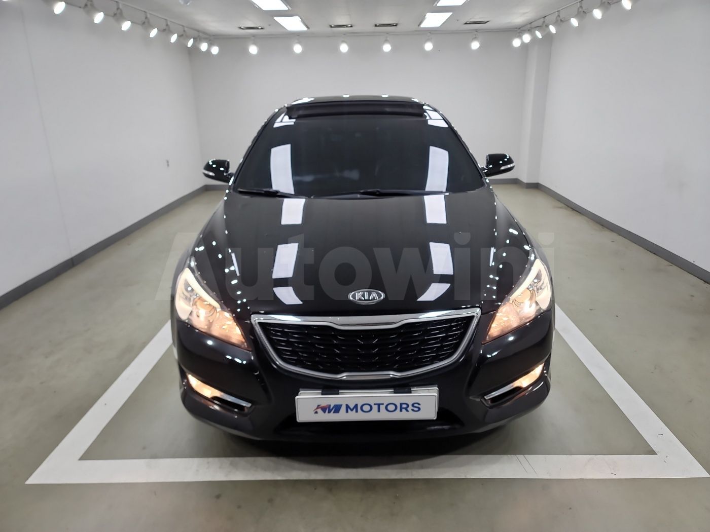 2012 KIA K7 VIN: KNALM415BCA088202