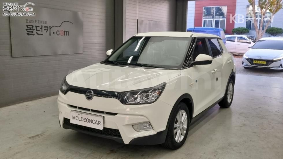 2017 KGM (SSANGYONG) TIVOLI VIN: KPBXH3AP1HP183479