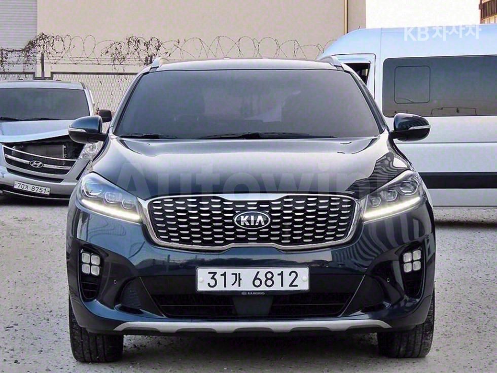 2019 KIA SORENTO VIN: KNAPS81BBKA487388