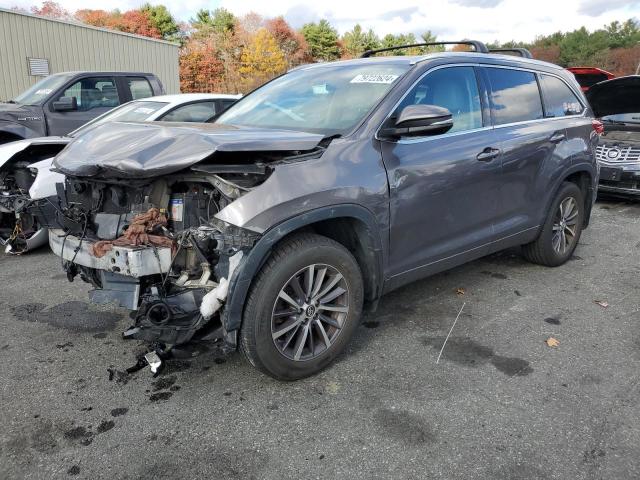 2017 TOYOTA HIGHLANDER VIN: 5TDJZRFH9HS361439