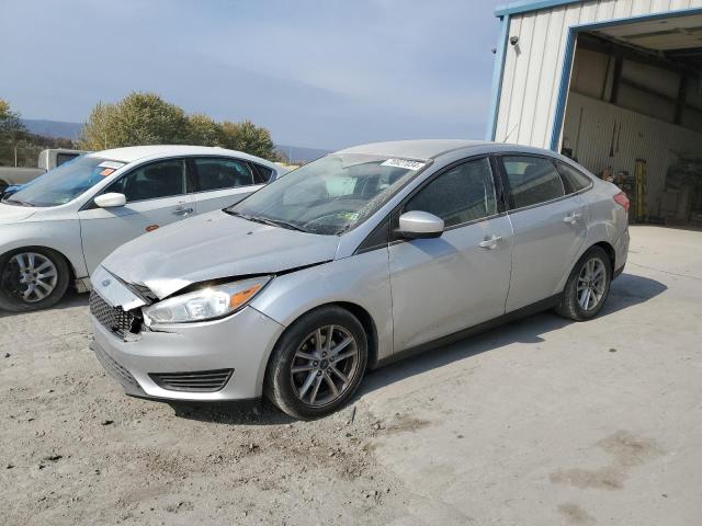 2018 FORD FOCUS SE VIN: 1FADP3F26JL272257