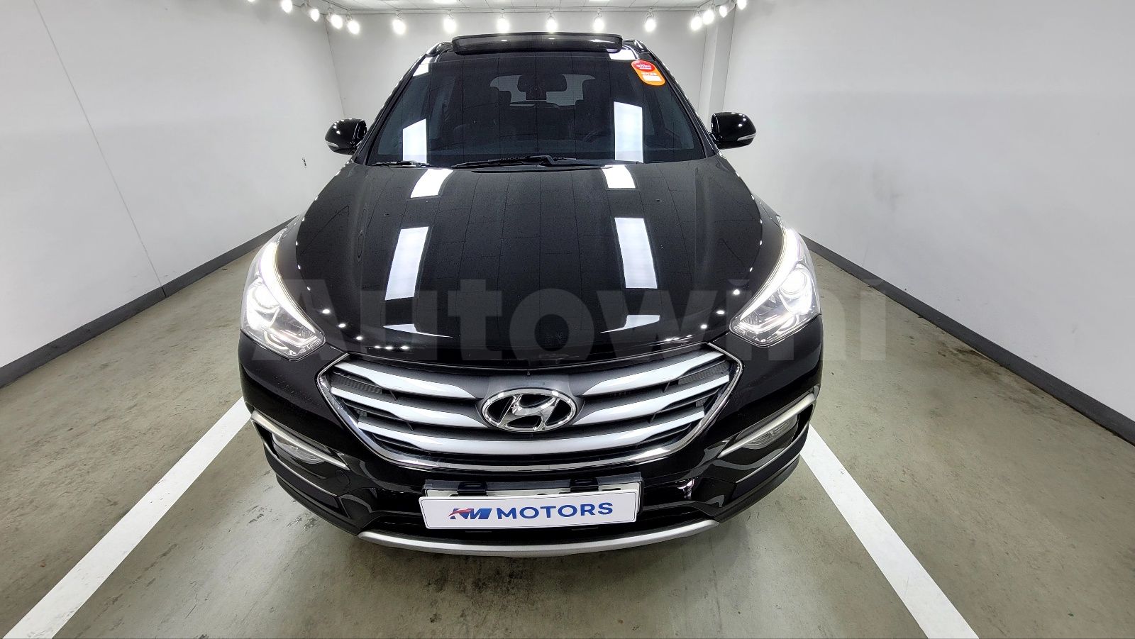 2017 HYUNDAI SANTAFE VIN: KMHSW81XBHU710304