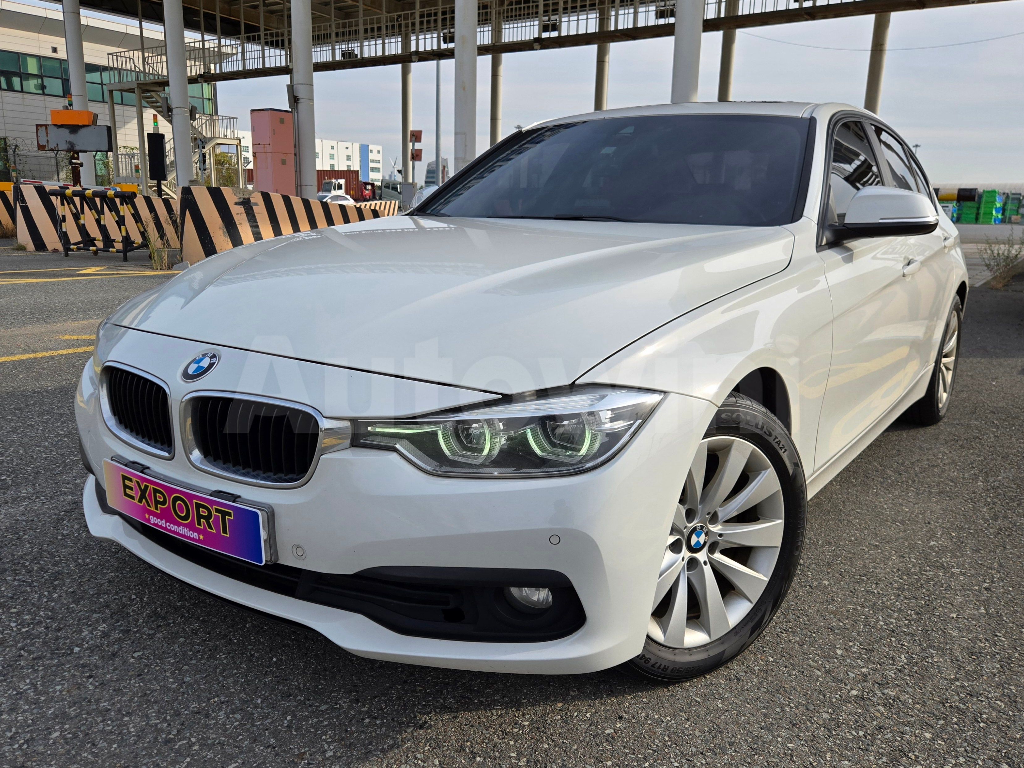 2016 BMW 3 SERIES VIN: WBA8C9105GK650371