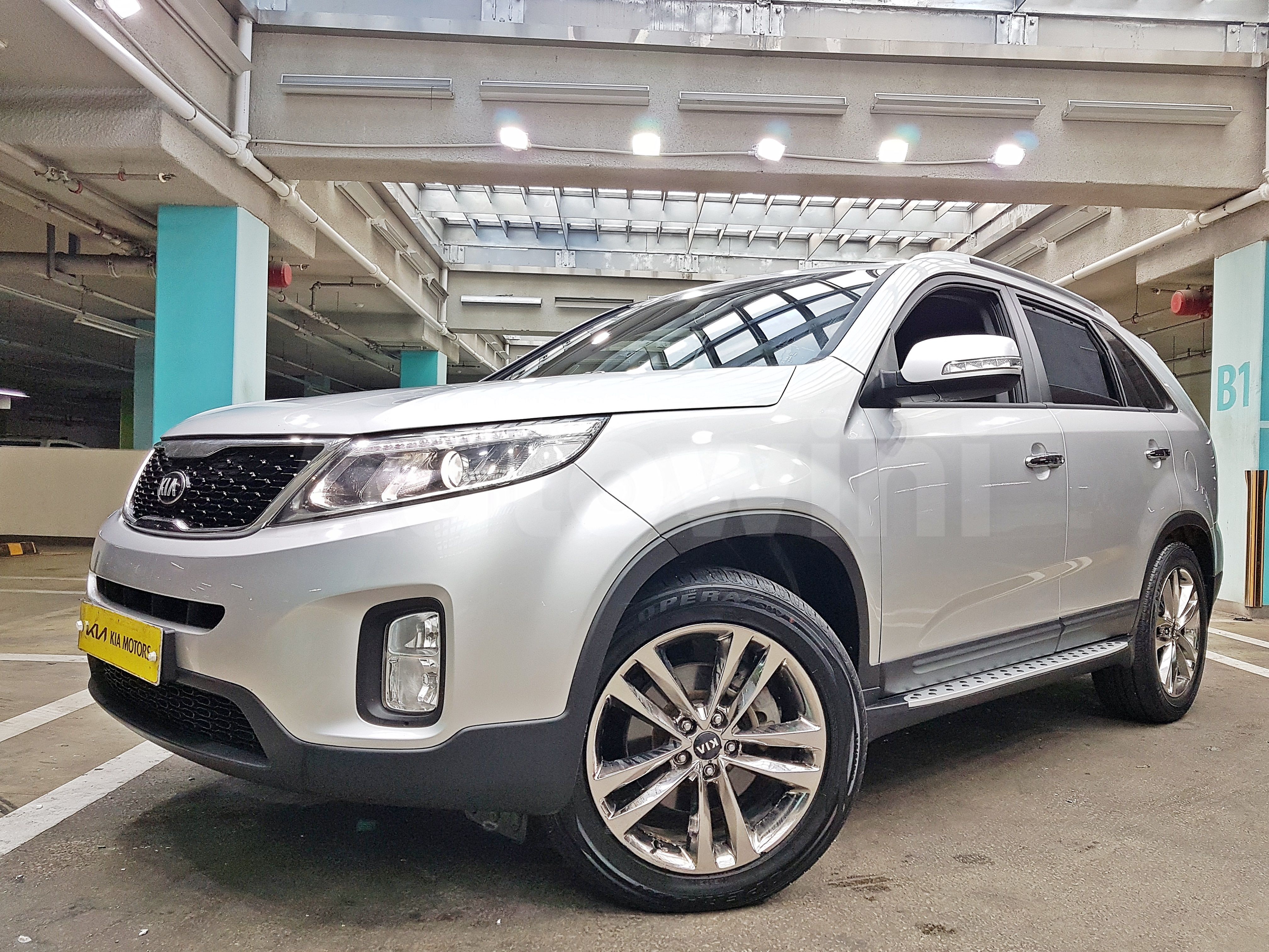 2014 KIA SORENTO VIN: KNAKW815BEA483445