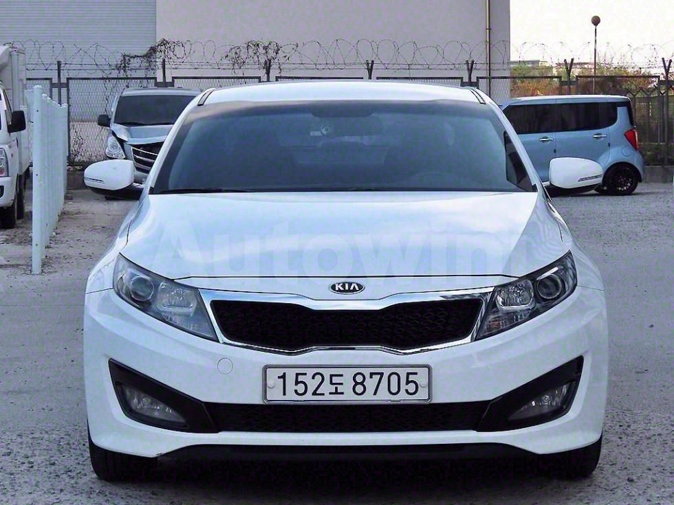 2013 KIA K5 VIN: KNAGN418BDA397366