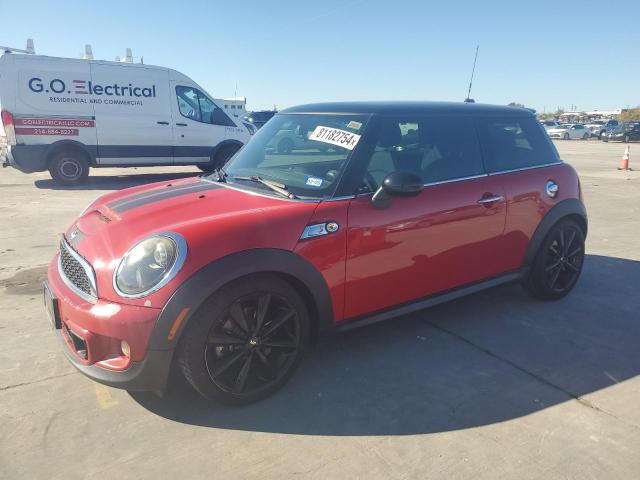 2012 MINI COOPER S VIN: WMWSV3C59CT387117