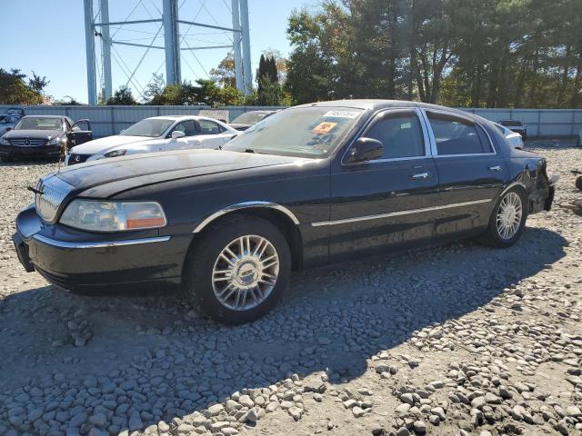 2003 LINCOLN TOWN CAR S VIN: 1LNHM82W13Y703695