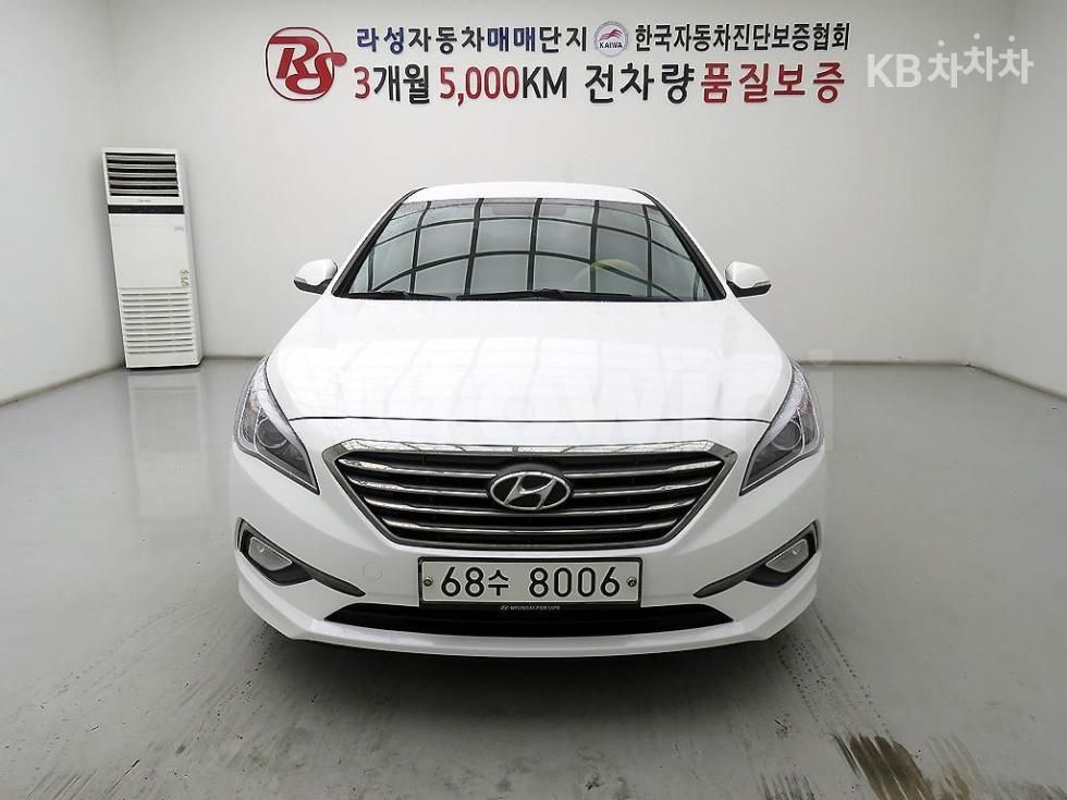 2015 HYUNDAI SONATA VIN: KMHE341CBFA037738