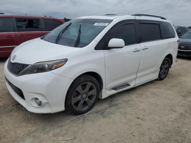 2017 TOYOTA SIENNA SE VIN: 5TDXZ3DC1HS861657