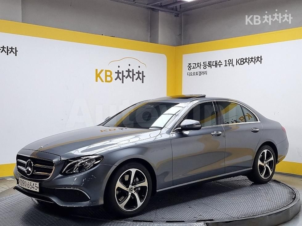 2020 MERCEDES-BENZ E-CLASS VIN: W1KZF4FB0LA856103