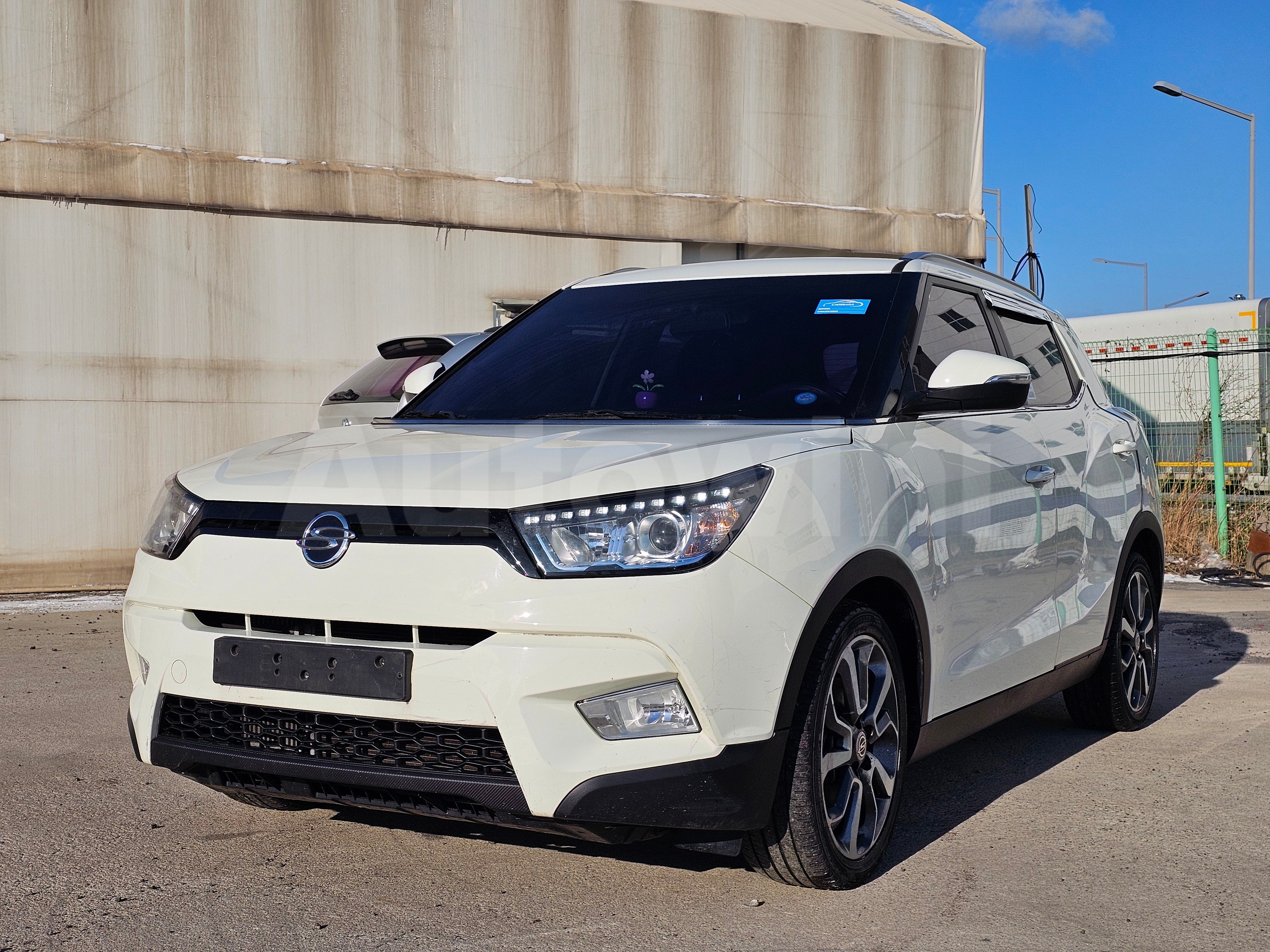 2016 KGM (SSANGYONG) TIVOLI VIN: KPBXH3AP1GP030051