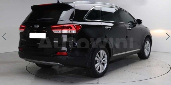2017 KIA SORENTO VIN: KNAPS81ABHA356421