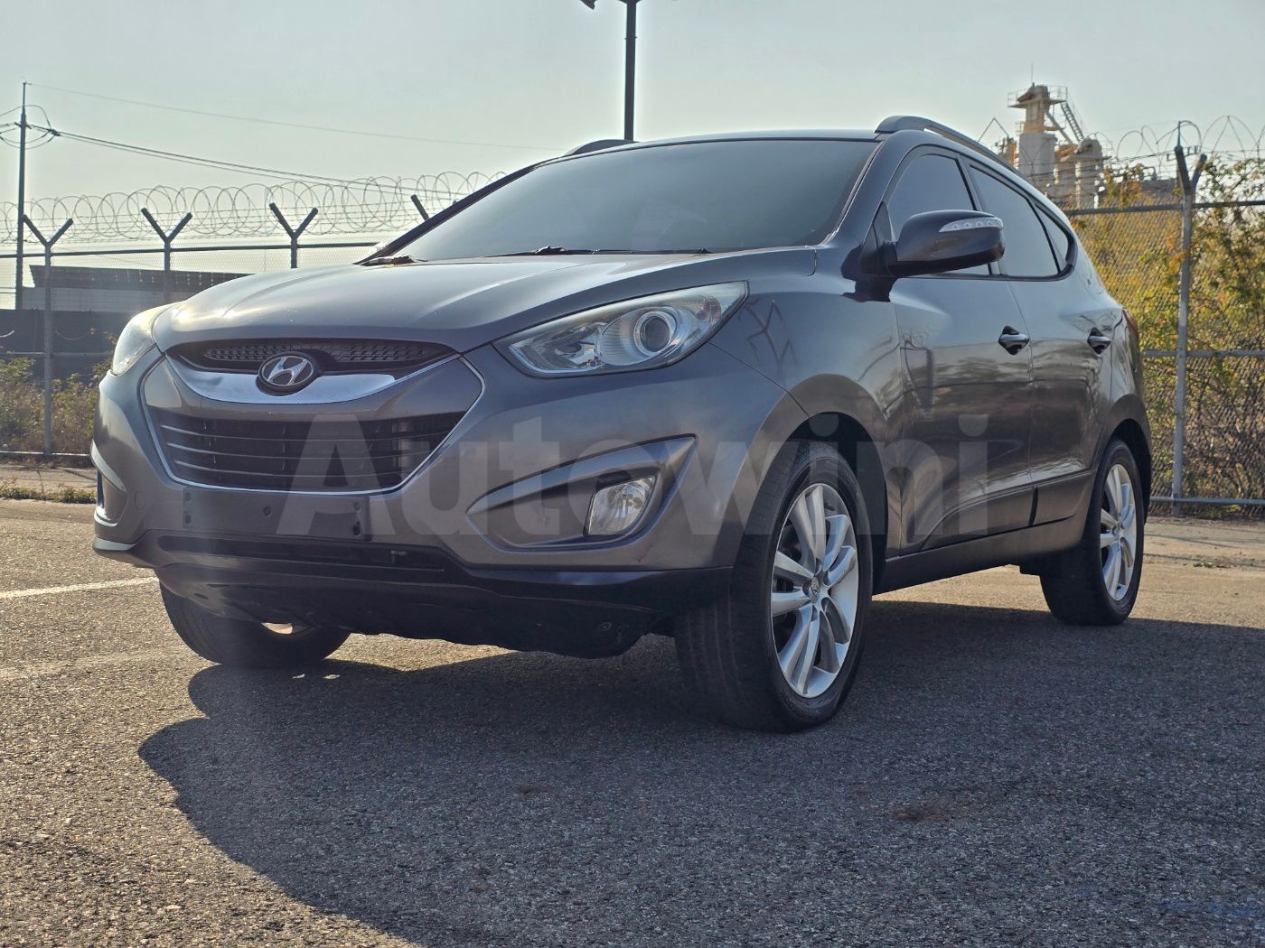2013 HYUNDAI TUCSON VIN: KMHJU81VBDU666453