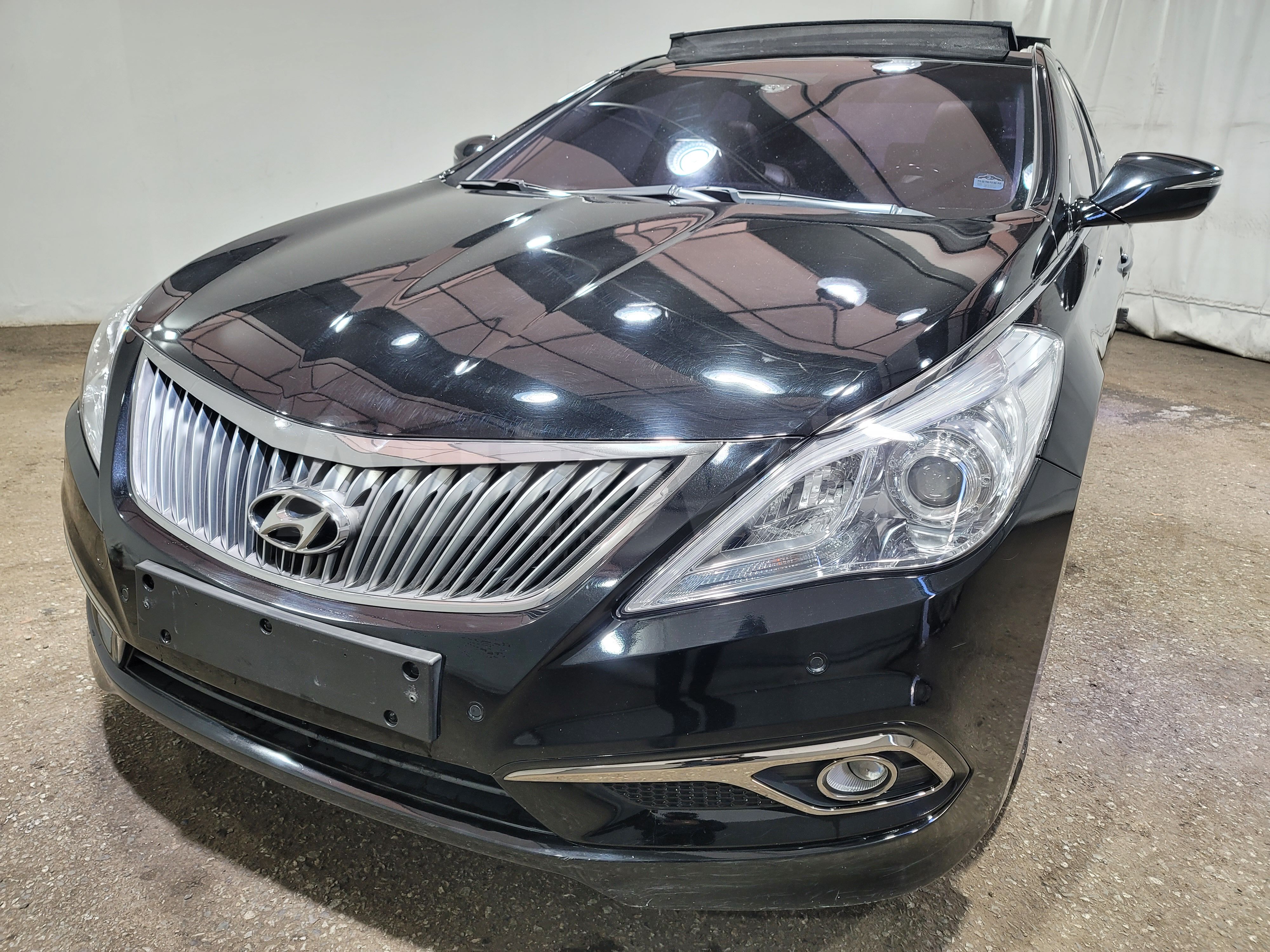 2015 HYUNDAI GRANDEUR VIN: KMHFF41RBFA419319
