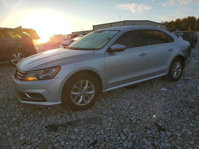 2017 VOLKSWAGEN PASSAT S VIN: 1VWAT7A32HC057367