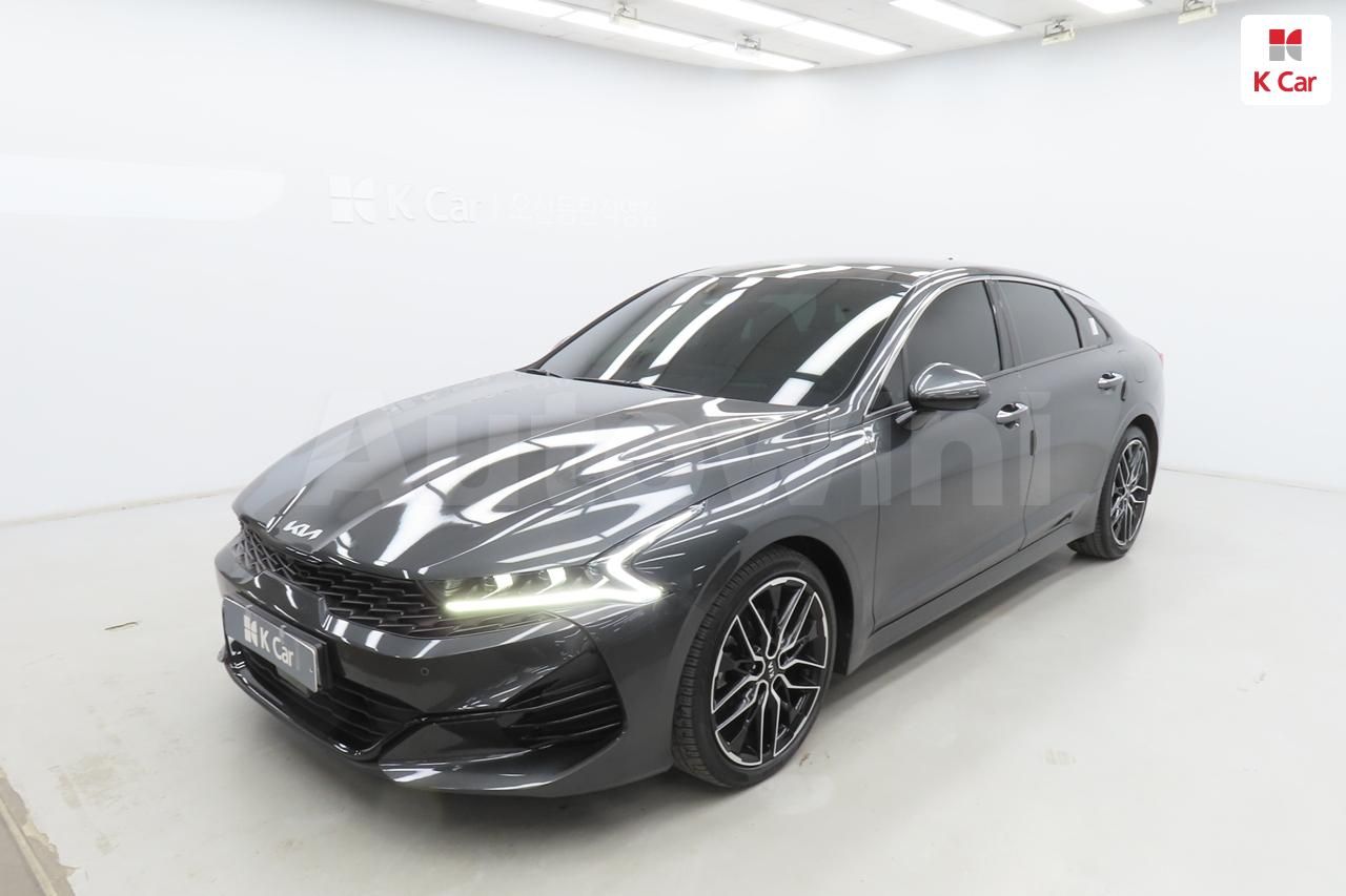 2021 KIA K5 VIN: KNAG3412BMA091953