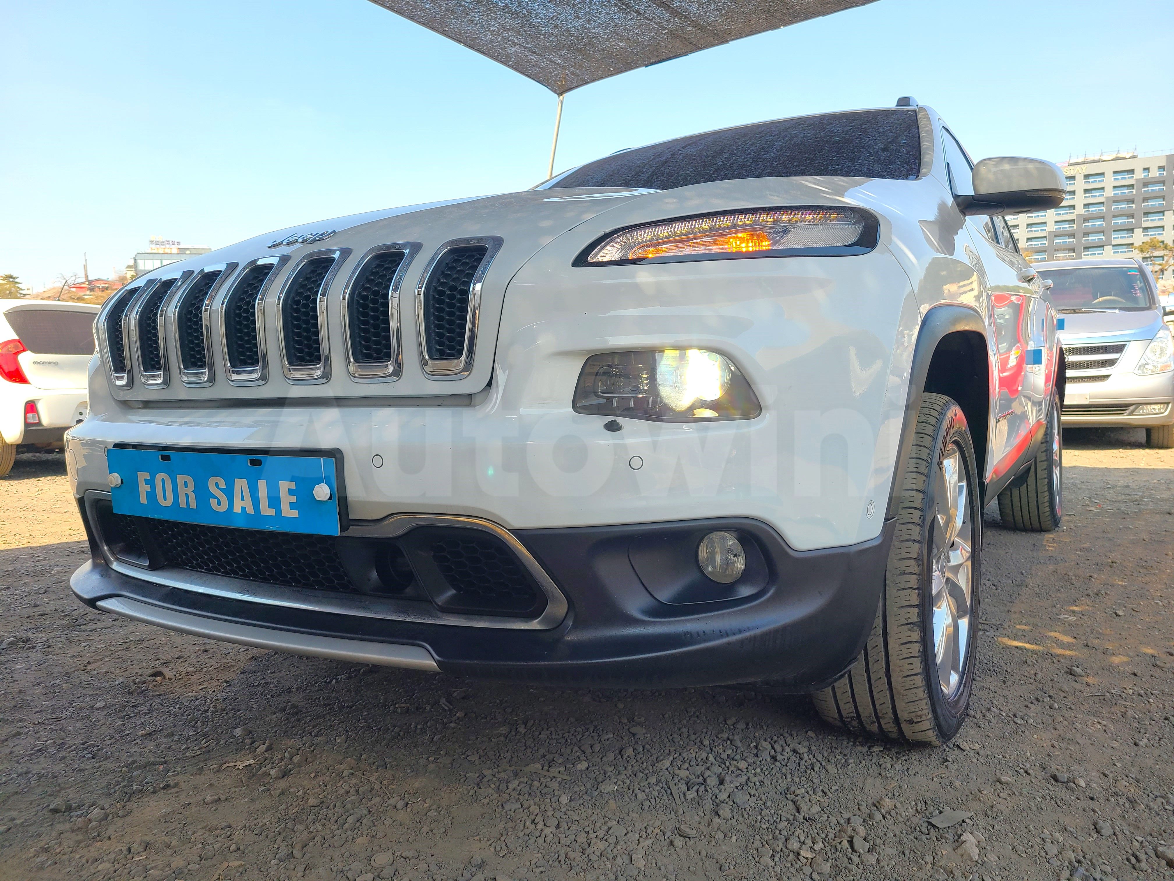 2015 JEEP CHEROKEE VIN: 1C4PJMDY9FW693563