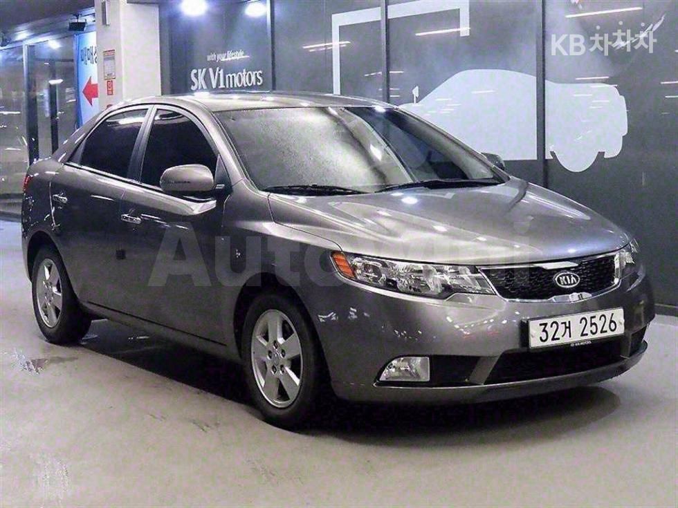 2012 KIA FORTE VIN: KNAFU415BCA543466