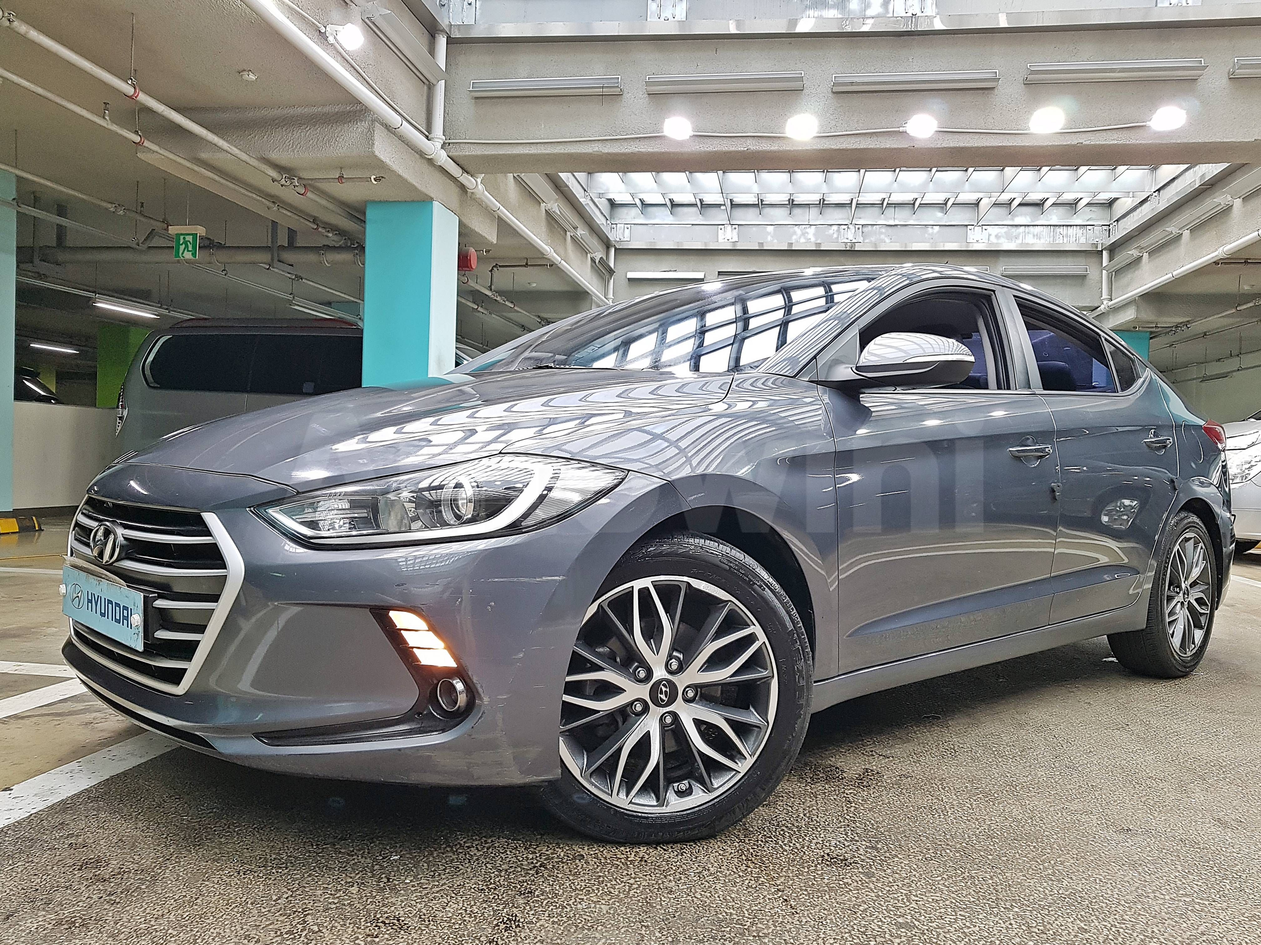 2018 HYUNDAI AVANTE VIN: KMHD641UGJU546208