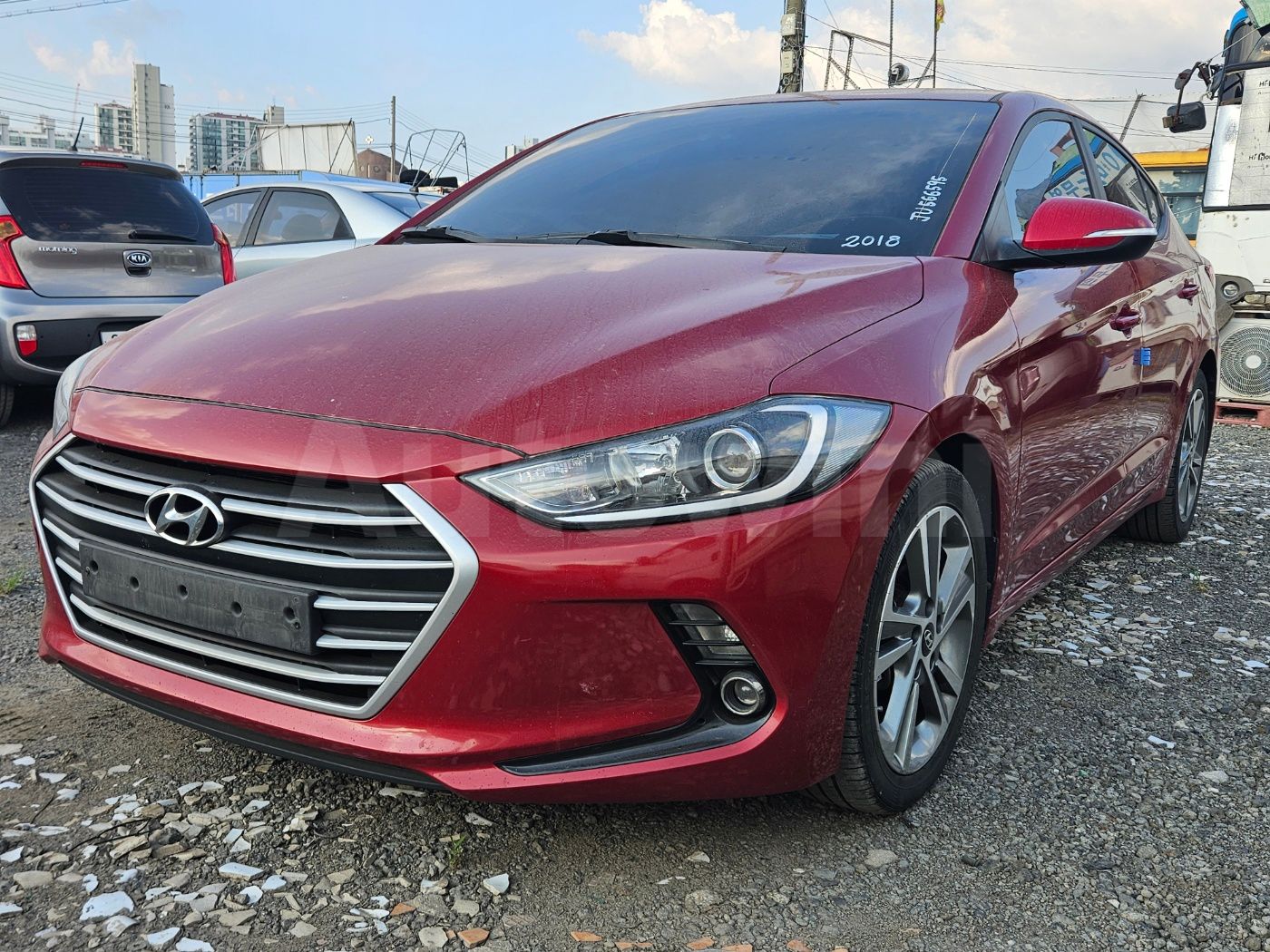 2018 HYUNDAI AVANTE VIN: KMHD641DBJU566595