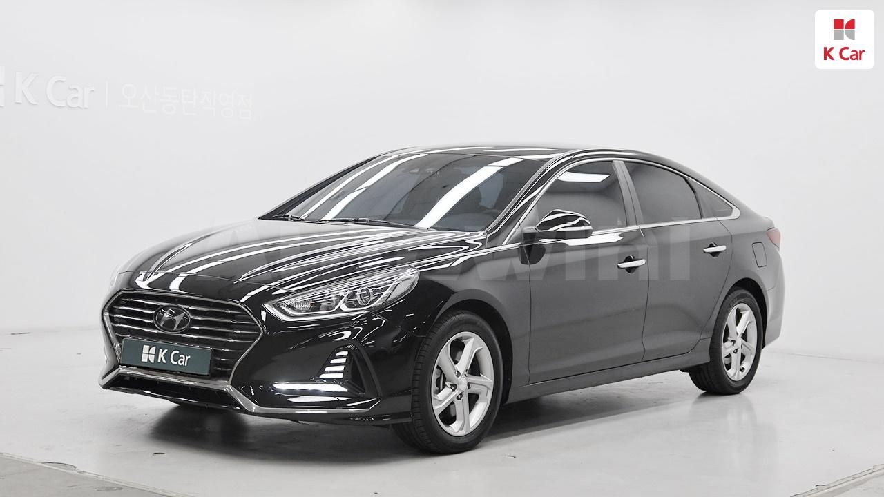 2019 HYUNDAI SONATA VIN: KMHE241CBKA567485