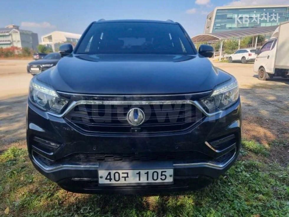 2018 KGM (SSANGYONG) REXTON VIN: KPBGA2AE1JP000940