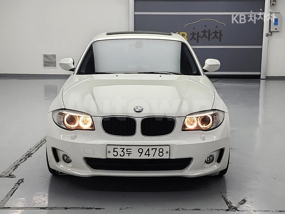 2012 BMW 1 SERIES VIN: WBAUR3103CVL42067