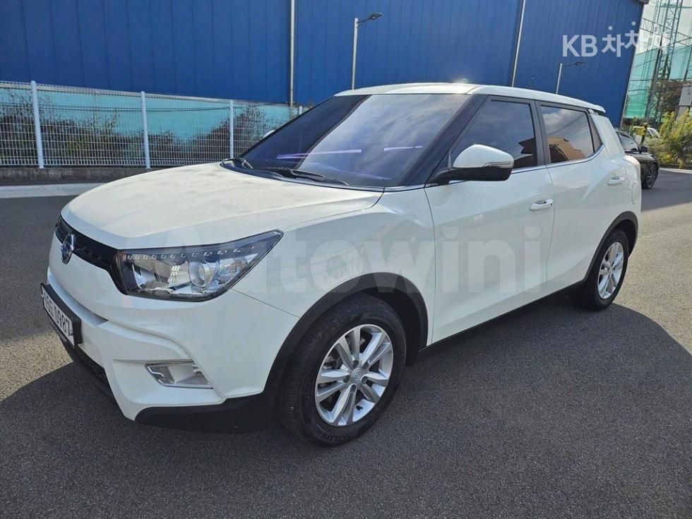 2016 KGM (SSANGYONG) TIVOLI VIN: KPBXH3AR1GP068745