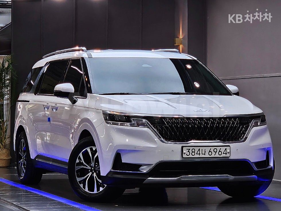 2021 KIA CARNIVAL VIN: KNANC81BBMS007394