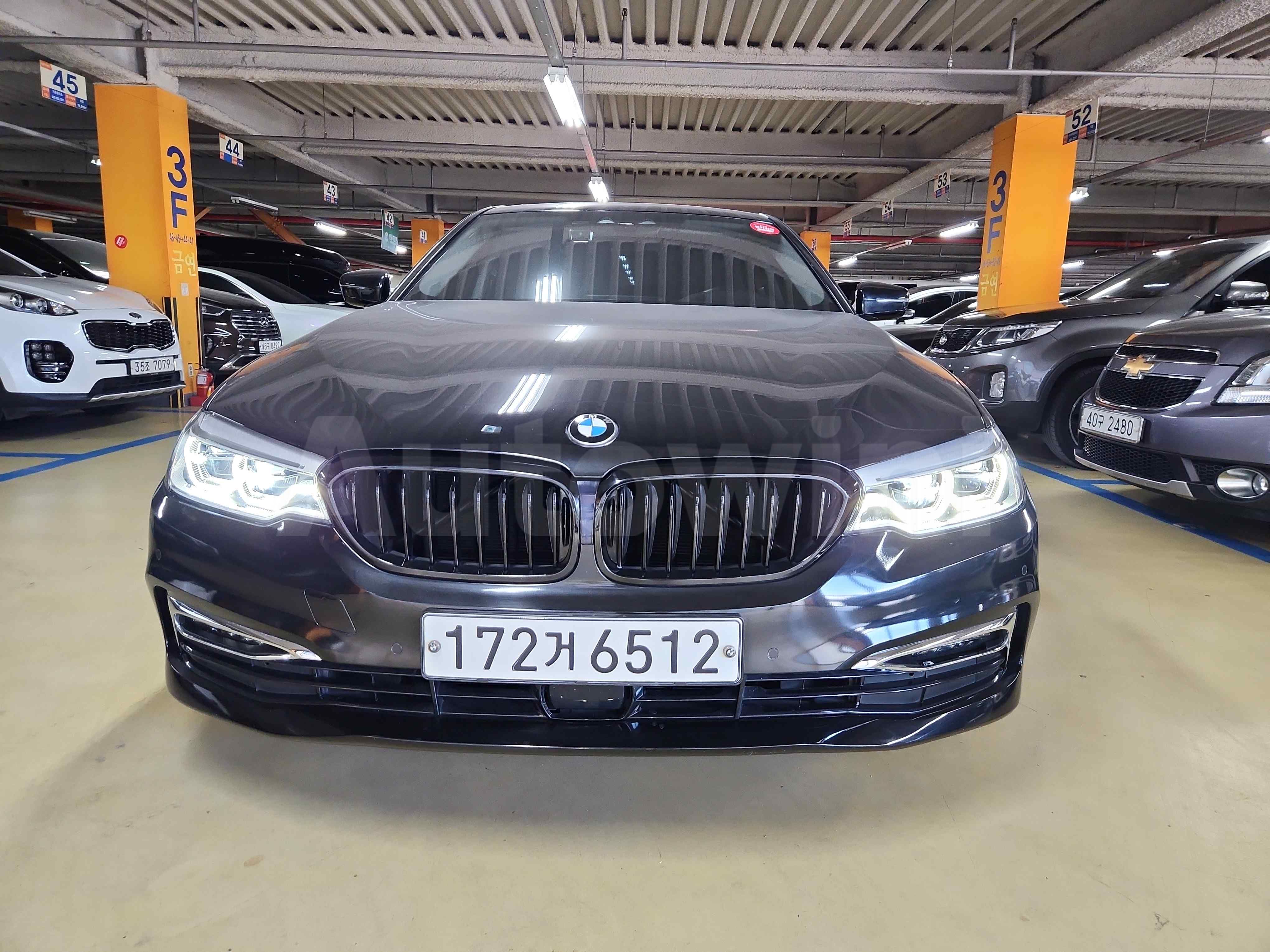 2019 BMW 5 SERIES VIN: WBAJD9108KB277902