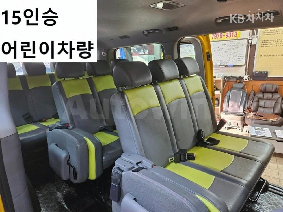 2019 HYUNDAI STAREX VIN: KMJWA37TBKU039078