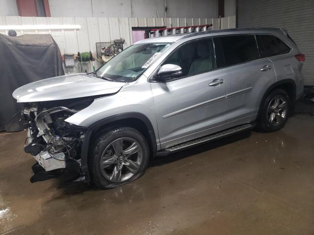 2017 TOYOTA HIGHLANDER VIN: 5TDDZRFH0HS471986
