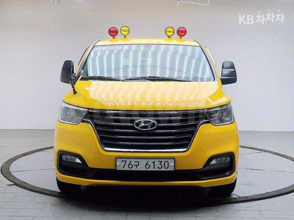 2019 HYUNDAI STAREX VIN: KMJWA37TBKU052937