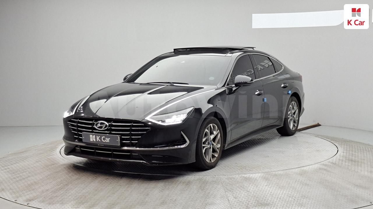 2020 HYUNDAI SONATA VIN: KMHL141EBLA029463