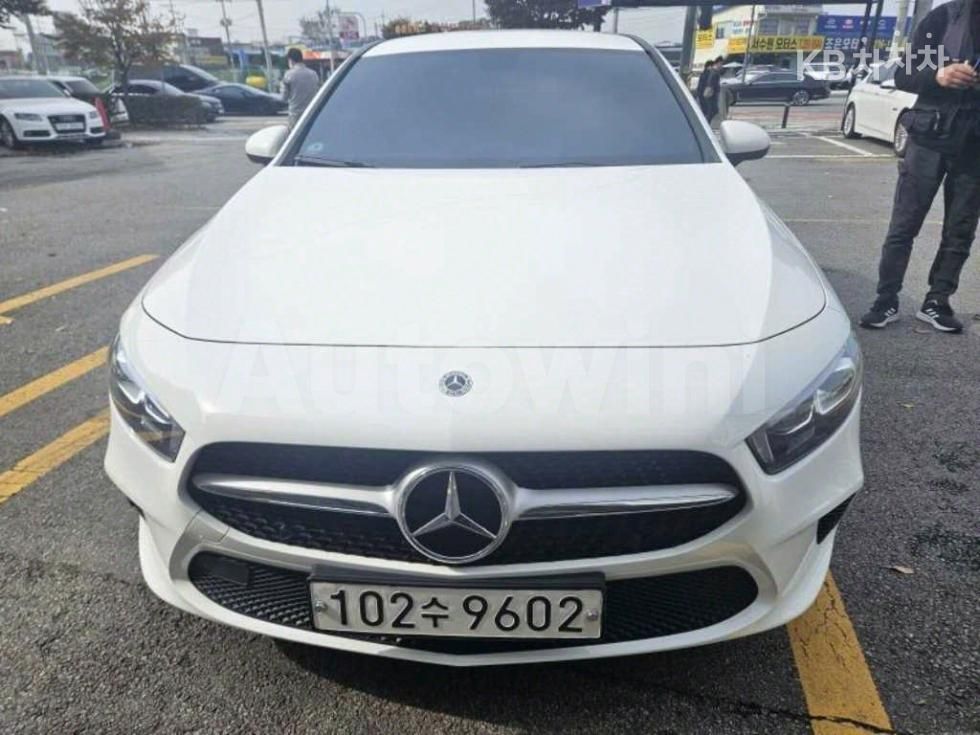 2020 MERCEDES-BENZ A-CLASS VIN: W1K3G4EB7LJ240158