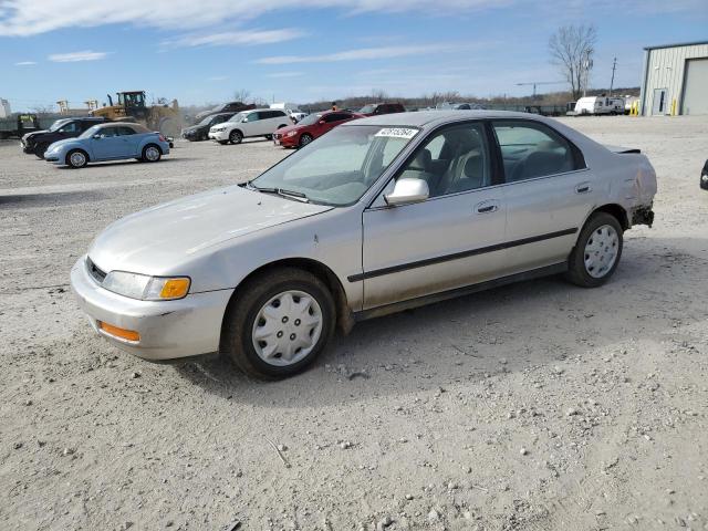 1997 HONDA ACCORD LX VIN: 1HGCD5633VA072152