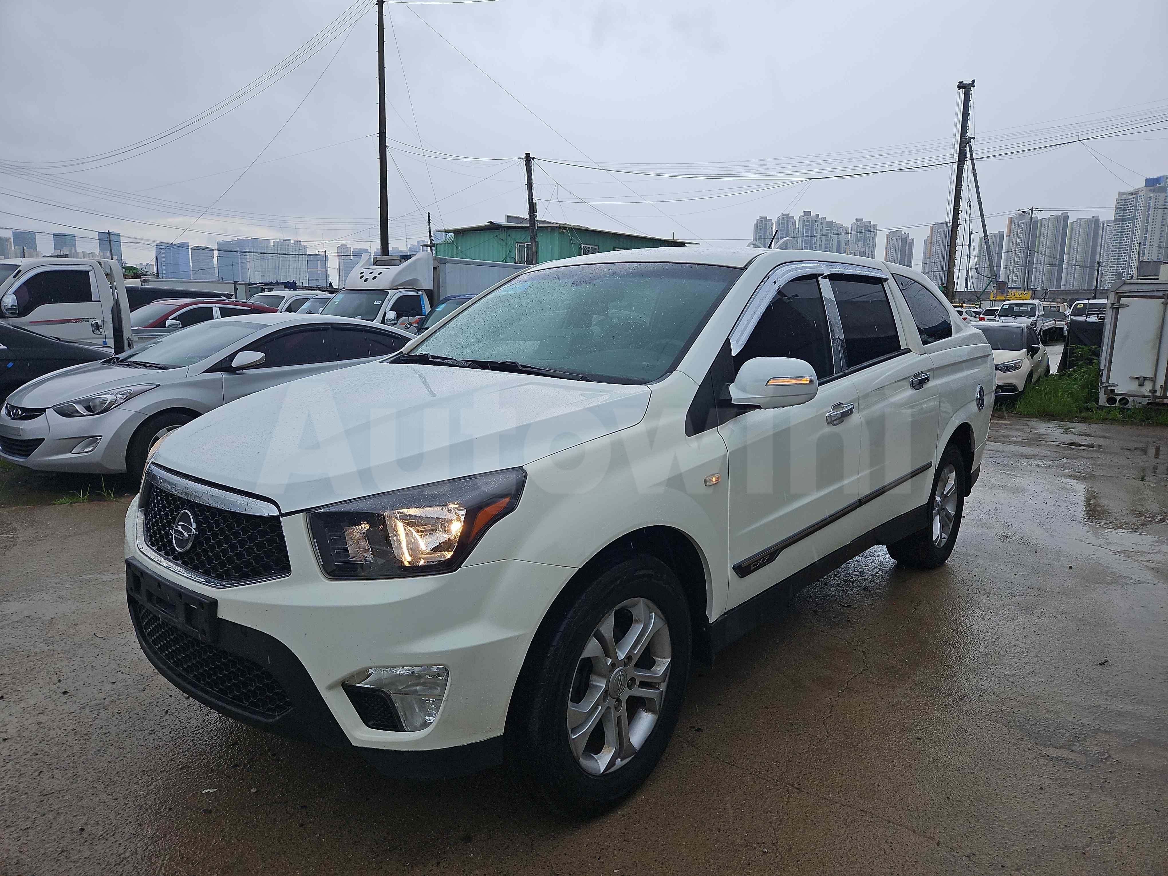 2013 KGM (SSANGYONG) KORANDO VIN: KN90L4ABDDMZ00002