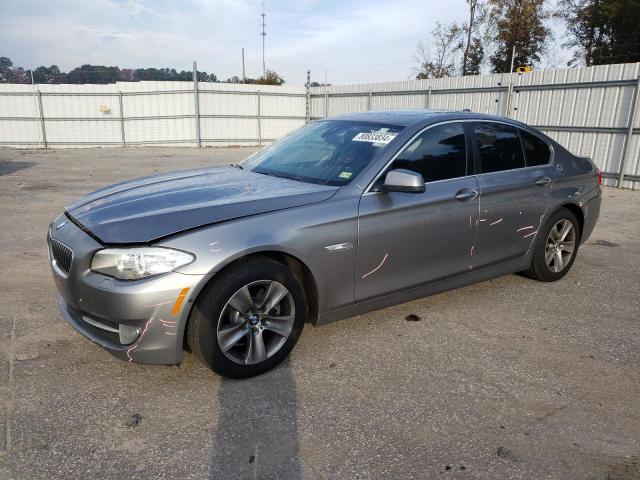 2013 BMW 528 XI VIN: WBAXH5C56DDW15269