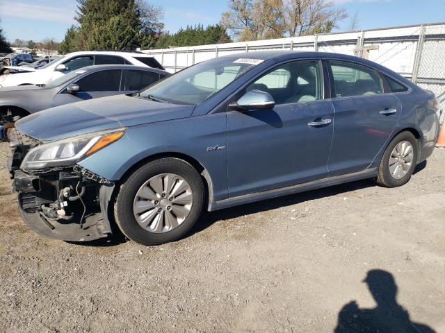 2016 HYUNDAI SONATA HYB VIN: KMHE24L13GA028421