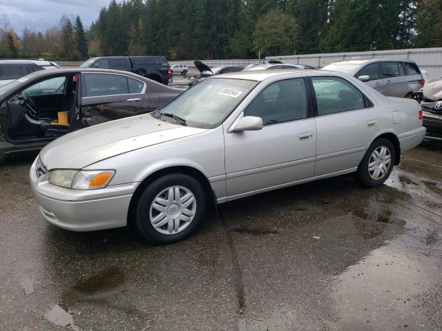 2001 TOYOTA CAMRY CE VIN: JT2BG22K010570251