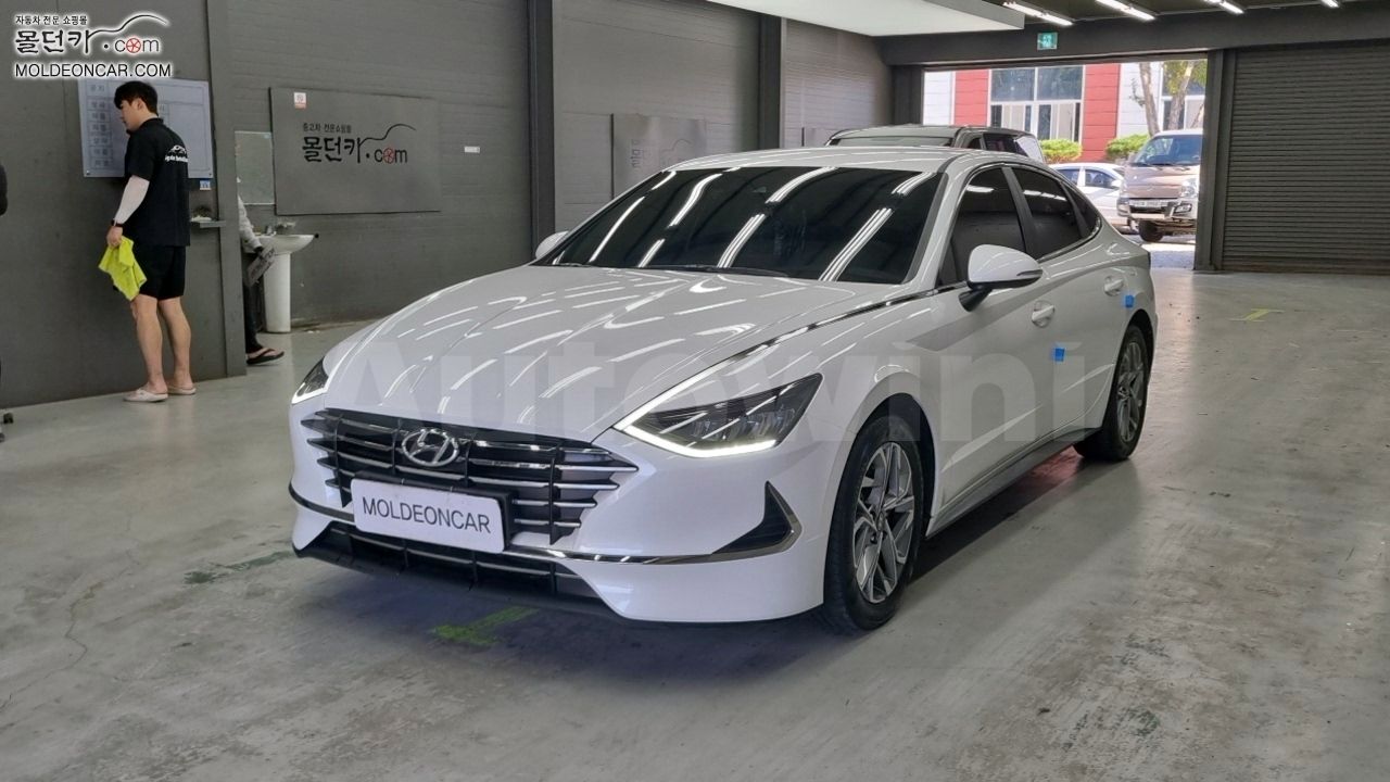 2019 HYUNDAI SONATA VIN: KMHL341DBLA059124
