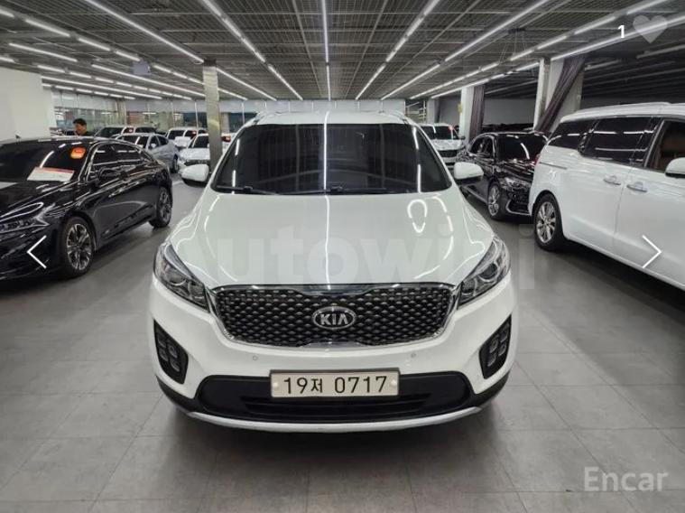 2016 KIA SORENTO VIN: KNAPK81ADGA188517