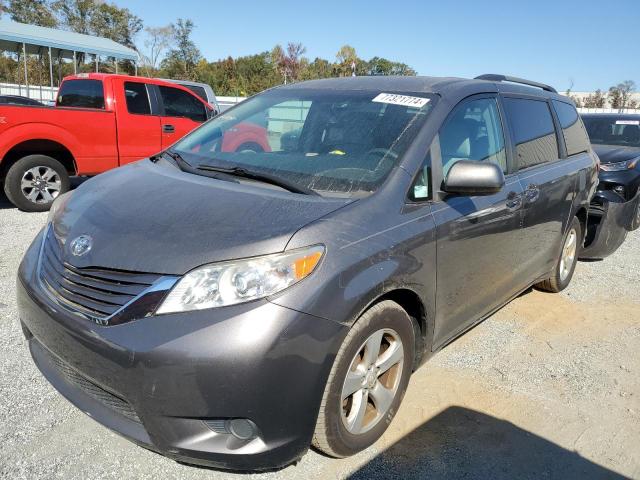 2017 TOYOTA SIENNA LE VIN: 5TDKZ3DC4HS786821