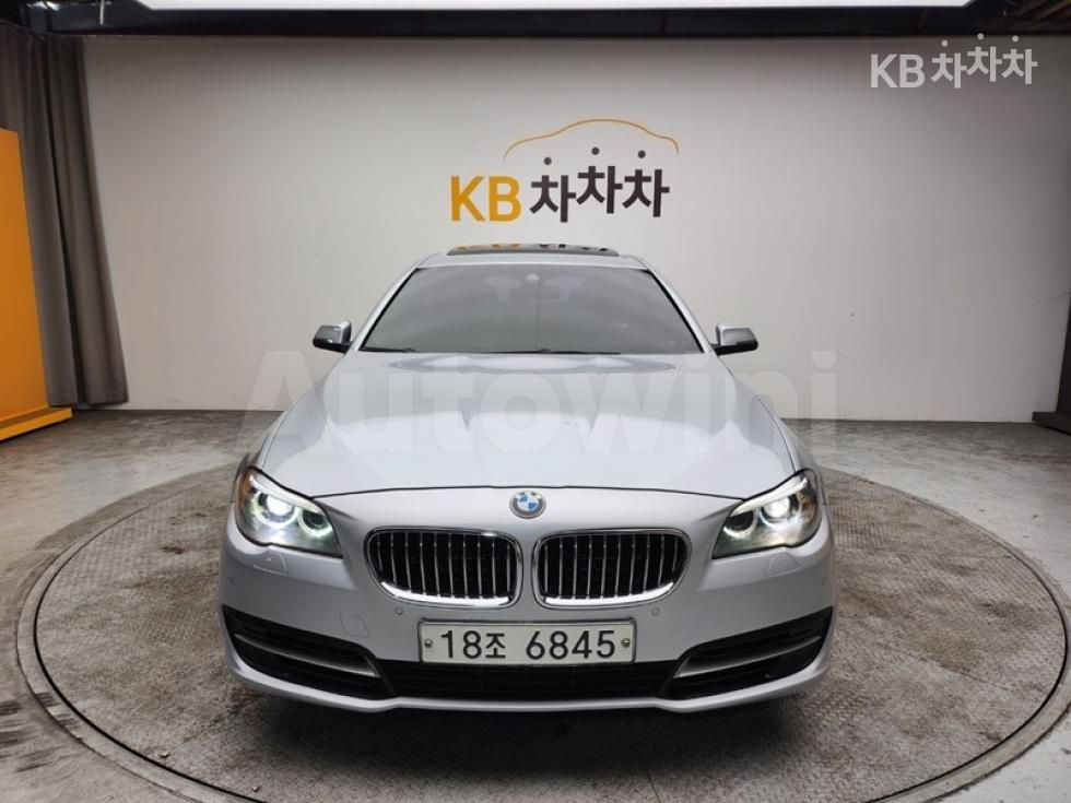 2015 BMW 5 SERIES VIN: WBA5E510XFG056818