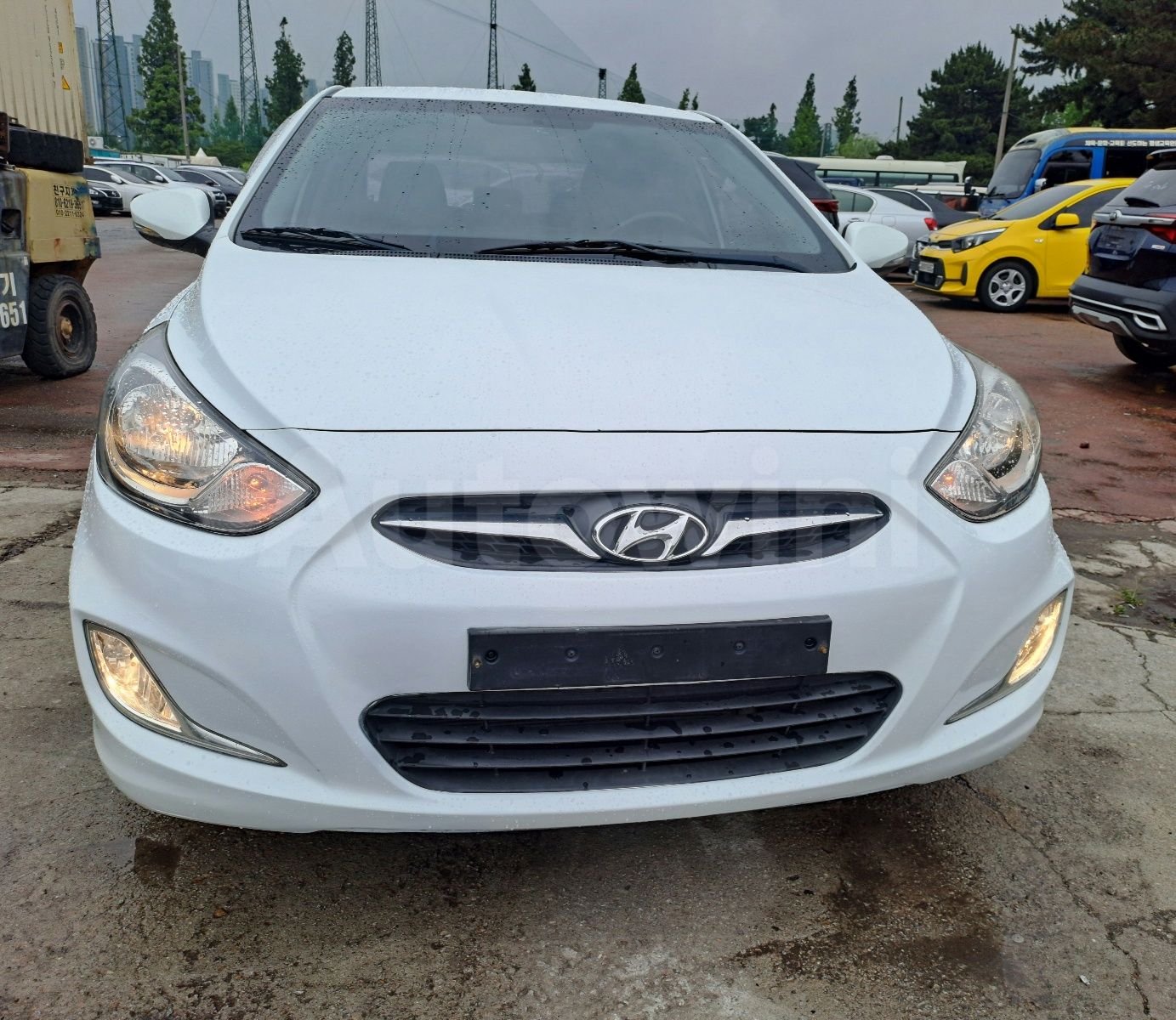 2015 HYUNDAI ACCENT VIN: KMHCT41UBFU689044