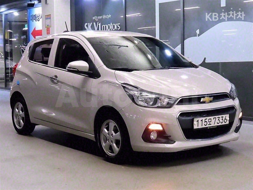 2018 CHEVROLET SPARK VIN: KLYDC487DJC019091